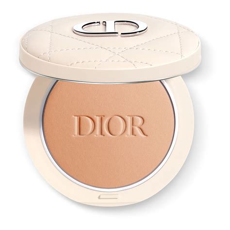 Polvos bronceadores Dior Forever Natural Bronze .